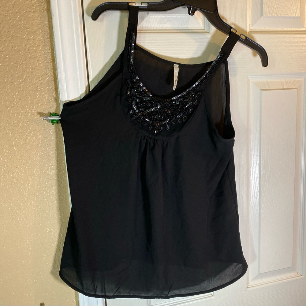 Peca’s Women MEDIUM Top Blouse Sleeveless Shirt Sheer Summer Night Out Fashion